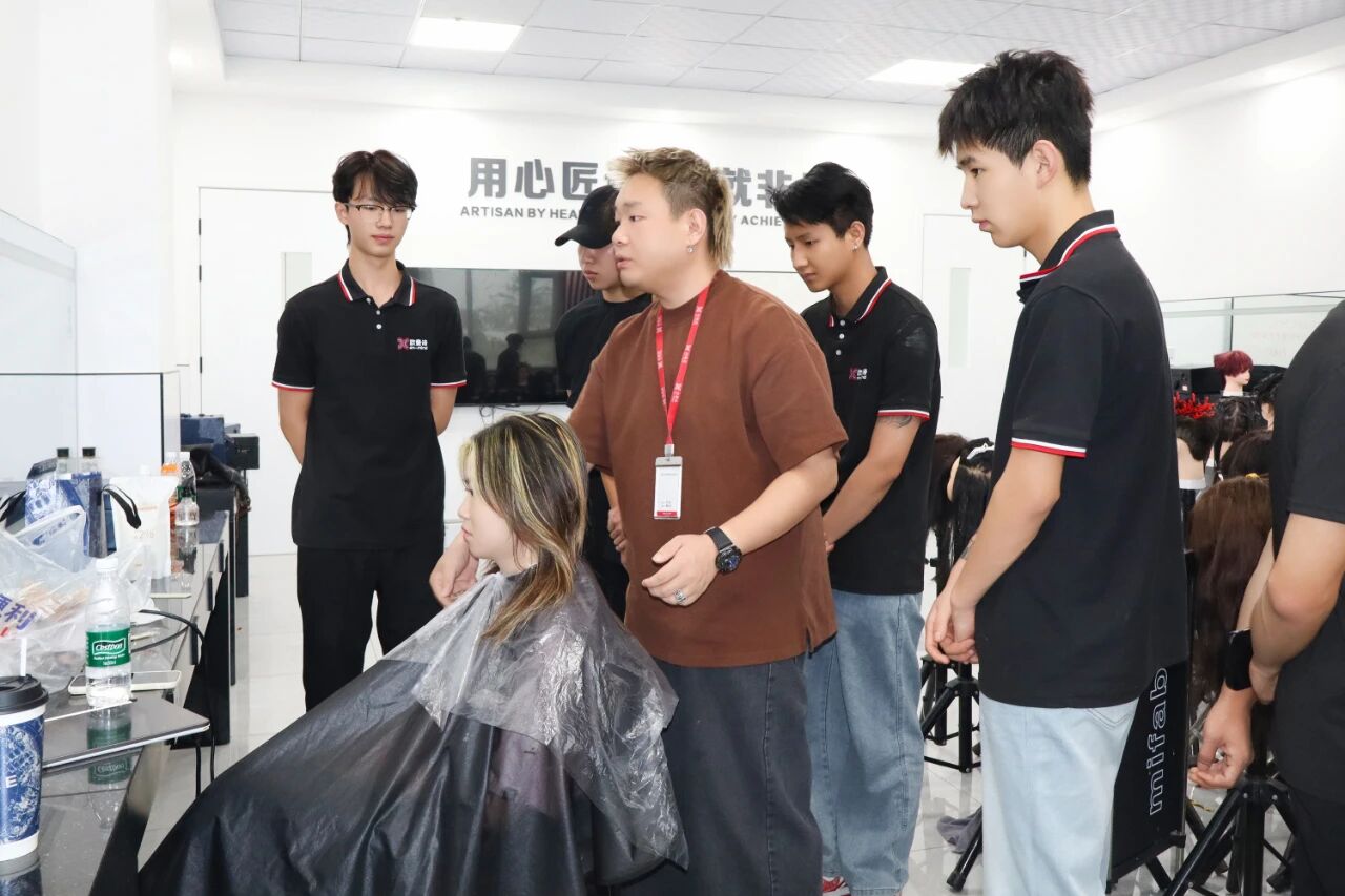 ef50833b38ce75aee3c32b65b058b950